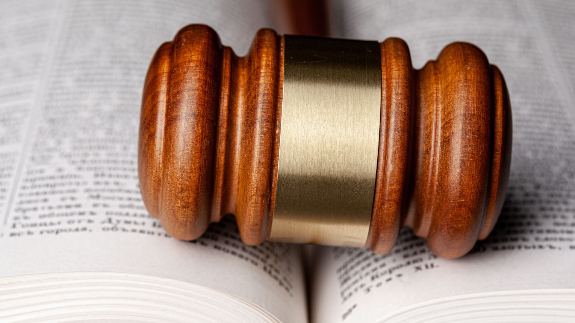 Legal Directories: 6 Best Tools for Legal Marketing